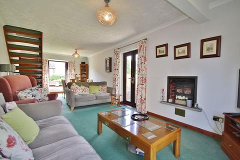 3 bedroom detached bungalow for sale - STONESFIELD, Churchfields OX29 8PP
