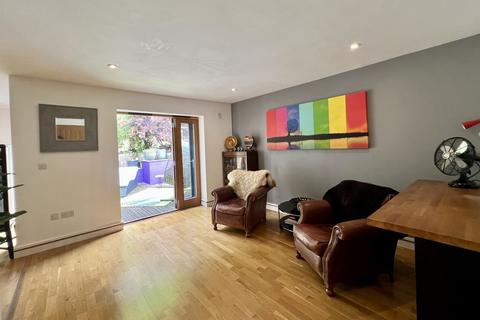 3 bedroom semi-detached house for sale - Williams Yard, Winford