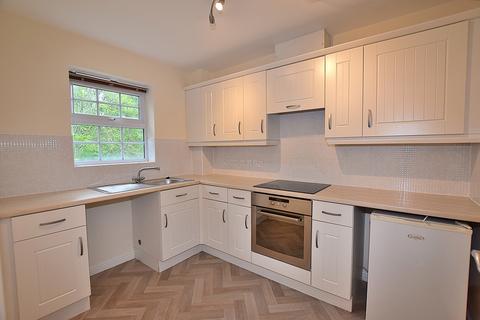 2 bedroom flat for sale, Ainderby Gardens, Northallerton
