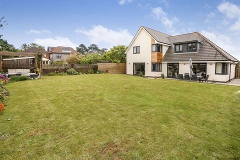 5 bedroom detached house to rent, Oliver's Battery, Winchester