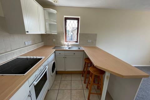 Studio for sale, Campion Close