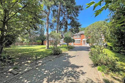 6 bedroom detached house for sale - Coombe Hill Road, Kingston upon Thames