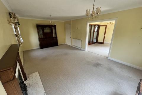 4 bedroom detached house for sale - Plas Derwen Way, Abergavenny, NP7