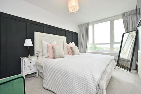 2 bedroom apartment for sale, Ingledew Court, Leeds, West Yorkshire