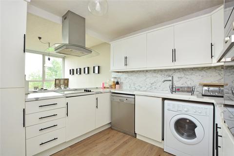 2 bedroom apartment for sale, Ingledew Court, Leeds, West Yorkshire