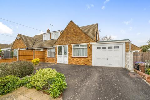 3 bedroom semi-detached bungalow for sale - Broadmead, Hitchin, SG4
