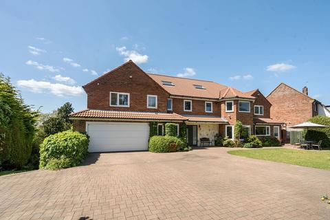 6 bedroom detached house for sale - Standhill Road, Hitchin, SG4