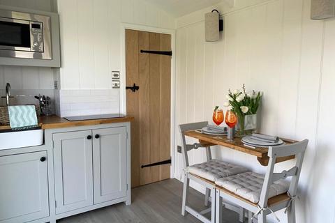 Property to rent - The Shepherds Hut, Hartside, DH1