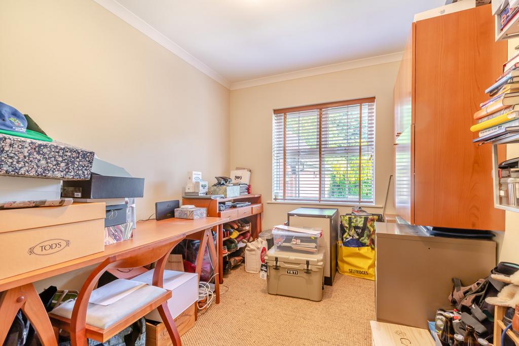 Office/Dining