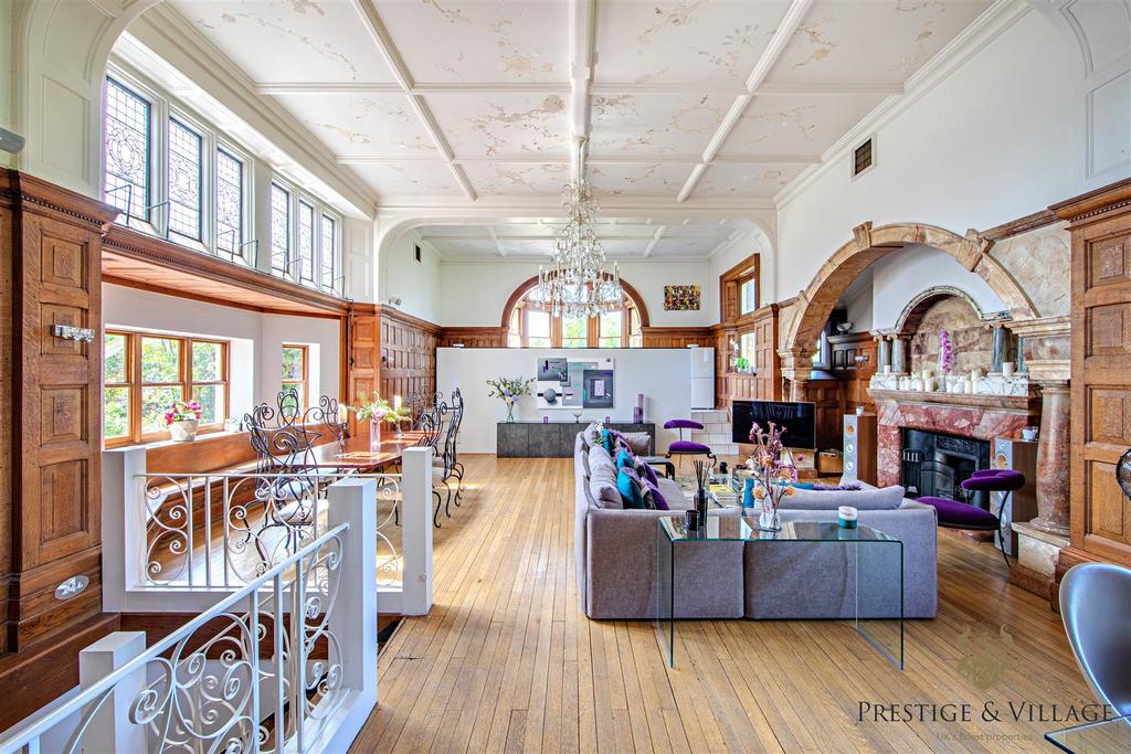 Haydon Hill House Bushey 3 bed apartment for sale £1,500,000