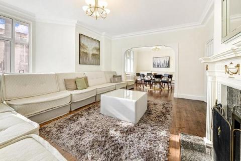 3 bedroom flat to rent, Manor House, Marylebone Road, London NW1