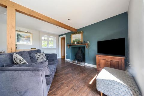 Stables Cottage Exeter Road, Ottery St Mary, EX11 1LE