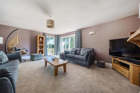 Stables Cottage Exeter Road, Ottery St Mary, EX11 1LE