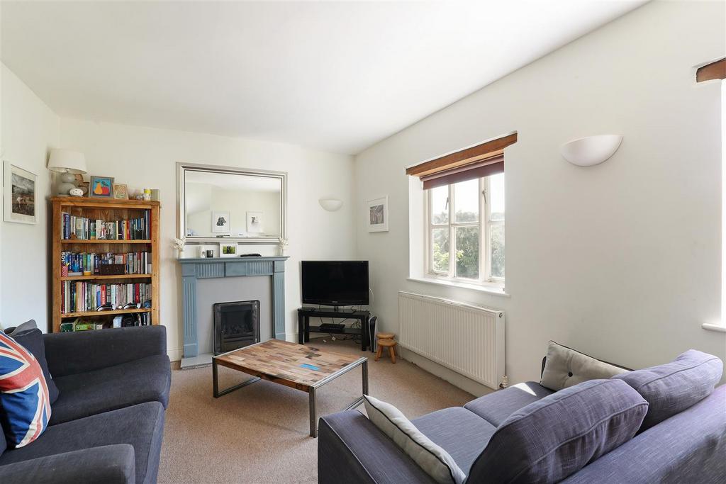 Newmarket Road, Nailsworth, Stroud 3 bed semidetached house for sale