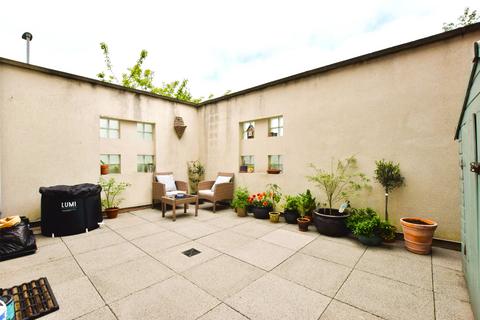 1 bedroom apartment for sale - October Courtyard, The Staiths, Gateshead, NE8