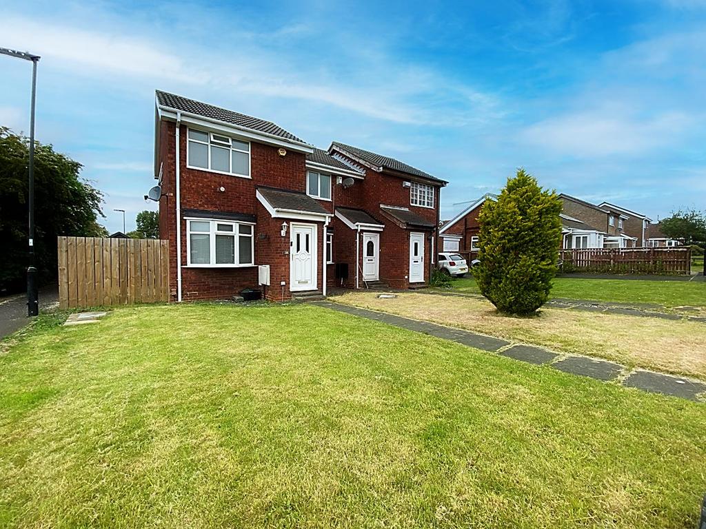 Chelford Close, Hadrian Park 2 bed end of terrace house for sale £129,950