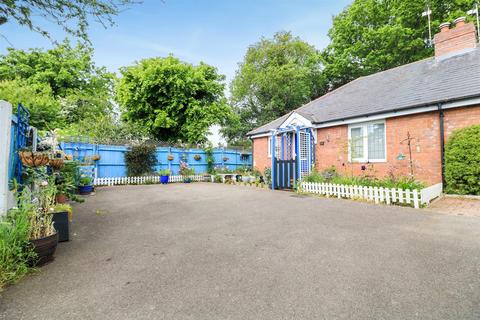 1b Bennett Way, Hatfield Peverel, Chelmsford, CM3 2ER