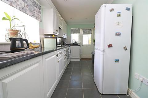 1b Bennett Way, Hatfield Peverel, Chelmsford, CM3 2ER