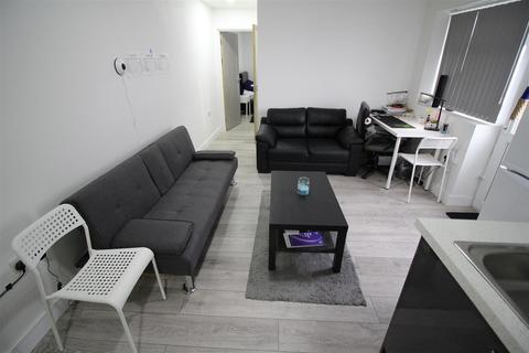 1 bedroom flat to rent - Minny Street, Cathays, Cardiff