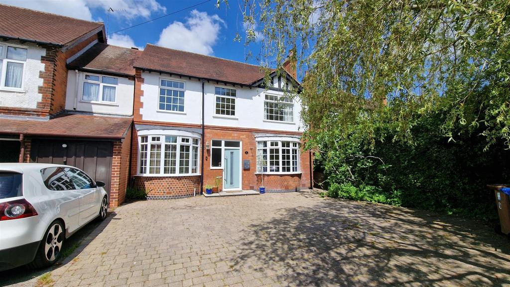 Moorland Road, Mickleover, Derby 4 bed detached house for sale £485,000