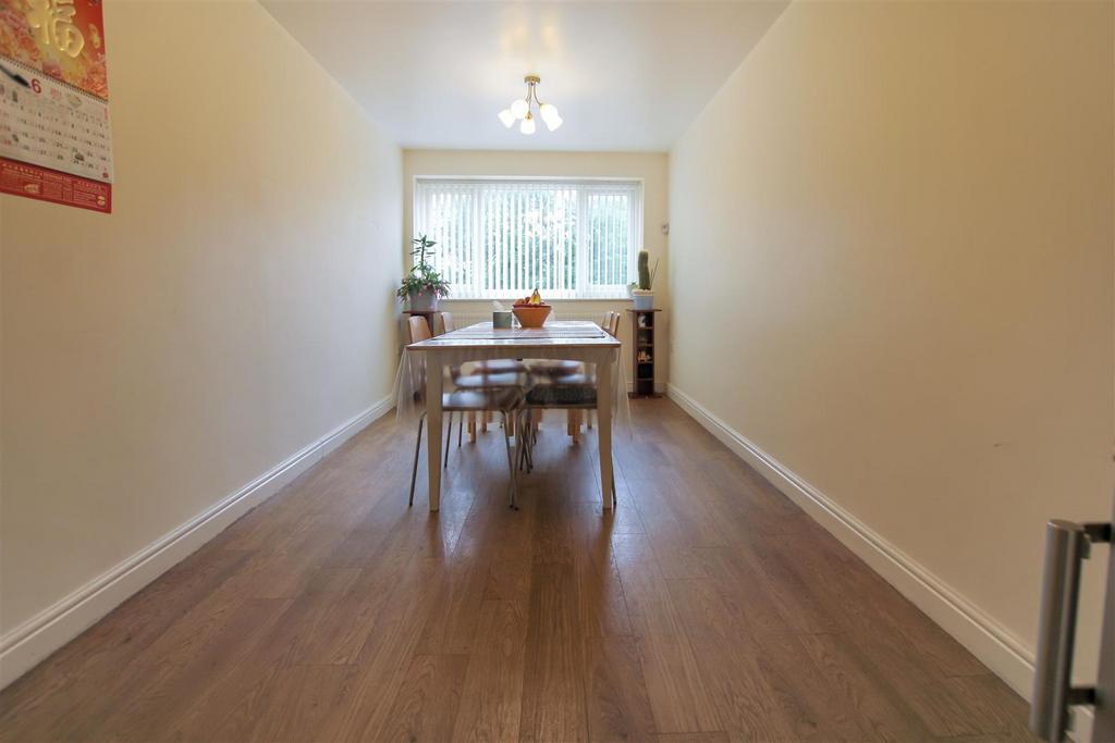 Family Room: