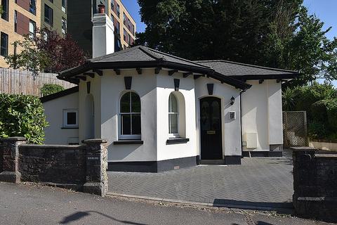 2 bedroom detached bungalow for sale - Lower Argyll Road, Exeter, EX4
