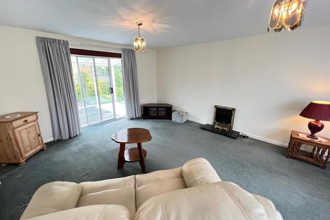 3 bedroom detached house for sale - Gladstone Road, Stourbridge, DY8 3PE