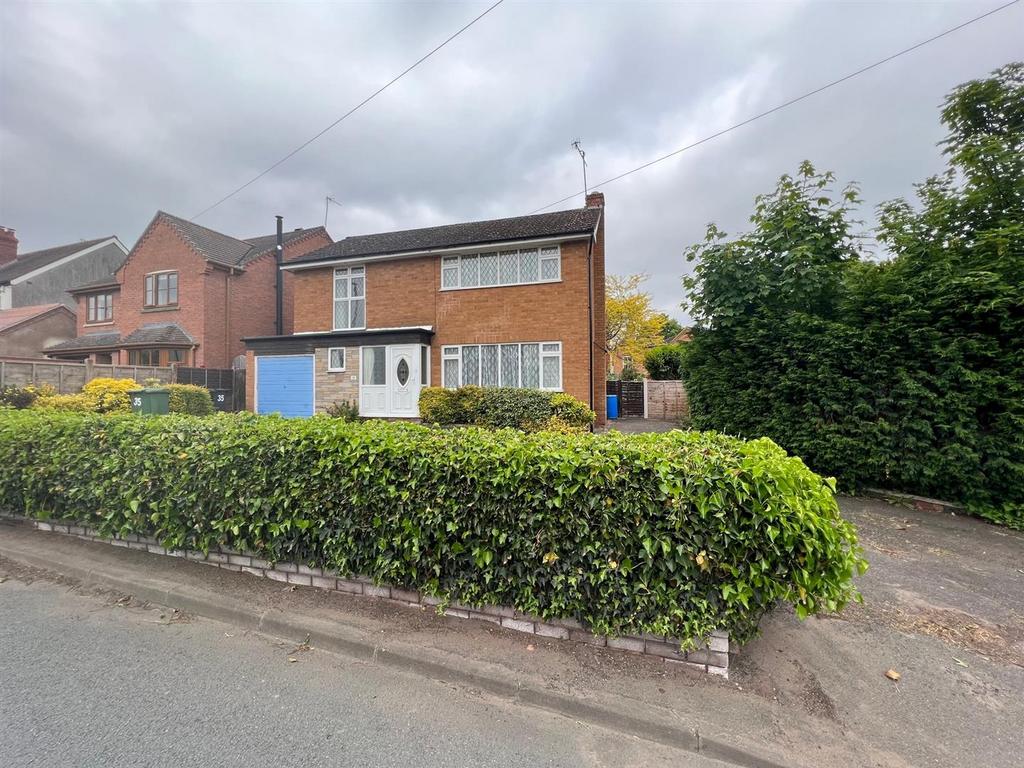 Gladstone Road, Stourbridge, DY8 3PE 3 bed detached house for sale £