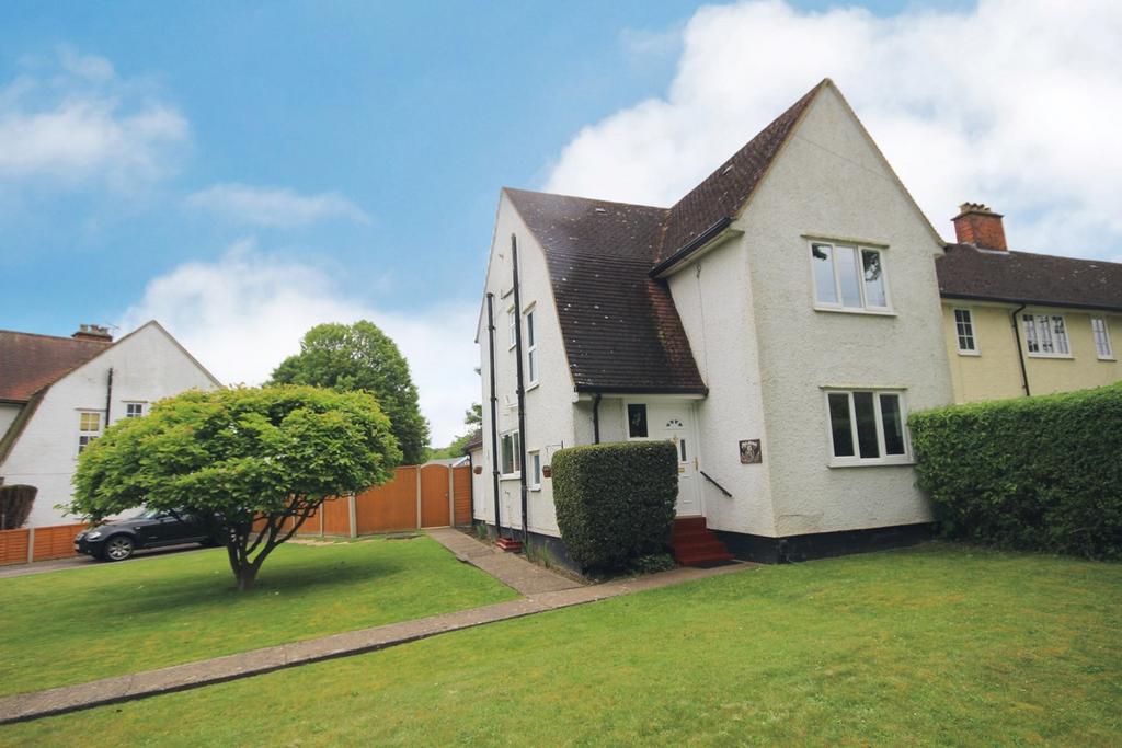 High Avenue, Letchworth Garden City, SG6 3 bed semidetached house for