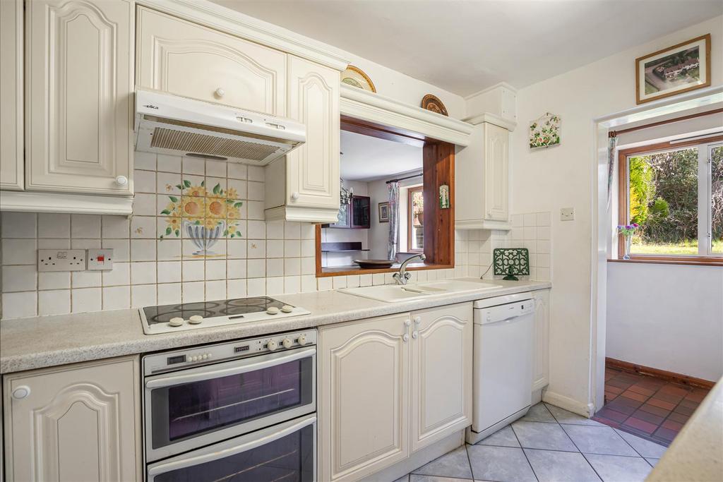 A09 - 1 Sherwell Close, Staverton - 230314.jpg