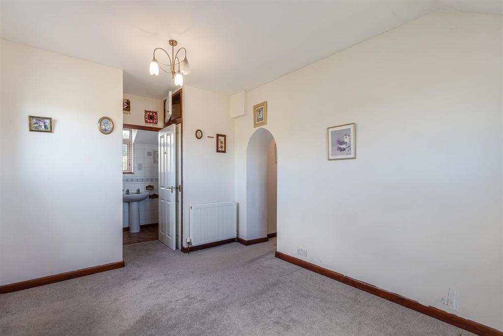 A16 - 1 Sherwell Close, Staverton - 230314.jpg