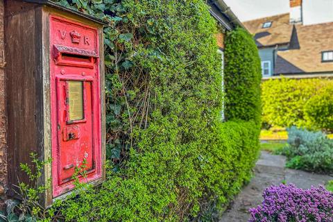 3 bedroom detached house for sale, The Old Post Office, High Street, Claverley, Wolverhampton