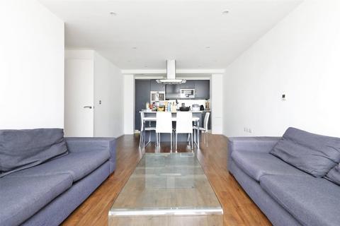 2 bedroom apartment to rent, The Oxygen, 18 Western Gateway, London, E16