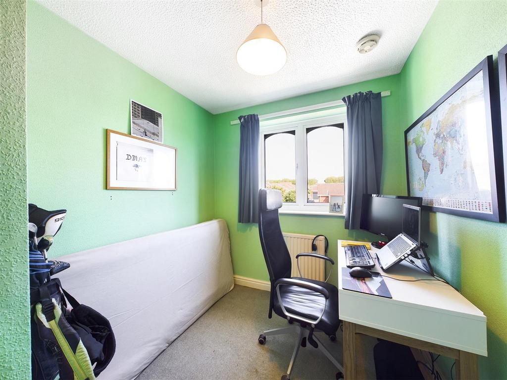 Bedroom: