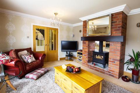14 Marabou Drive, Darwen, BB3 0JN