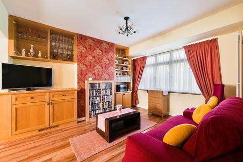 6 Meadowview Road, Epsom, KT19 9UB