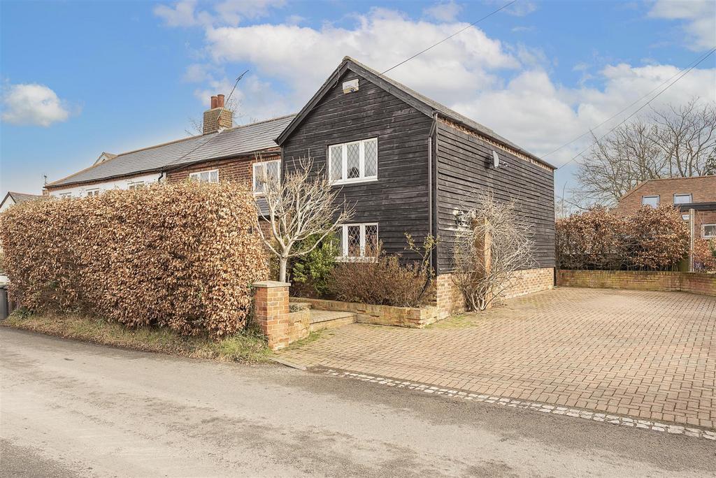 Hitchin Road, Weston 5 bed semidetached house for sale £779,995