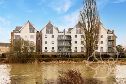 2 bedroom penthouse for sale - Bakers Court, Great Cornard
