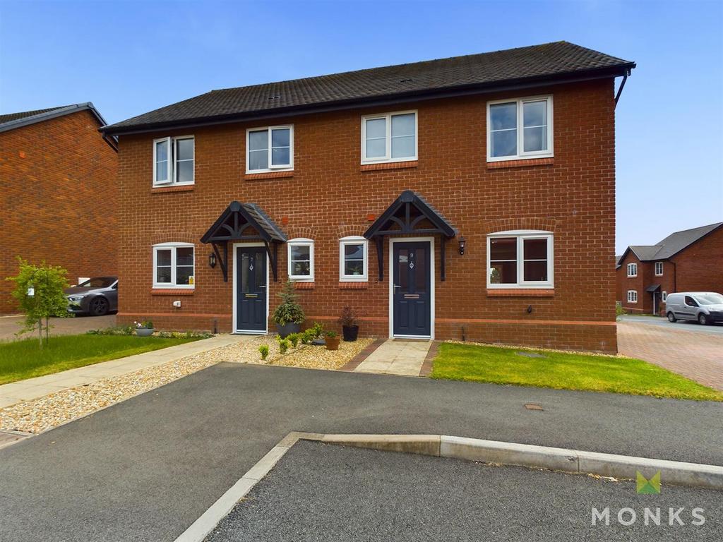 Sandhurst Way, Nesscliffe, Shrewsbury 3 bed semidetached house for