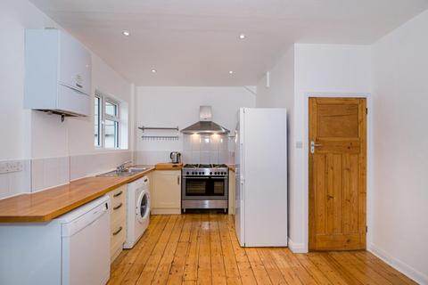 38 Fieldend Road, London, SW16 5SS