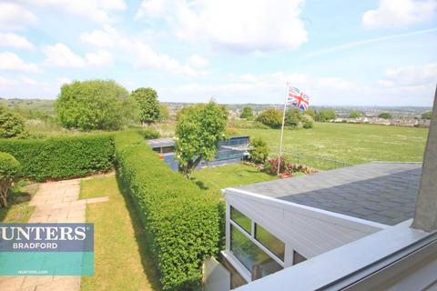 27 Delph Grove, Clayton, Bradford, BD14 6RZ