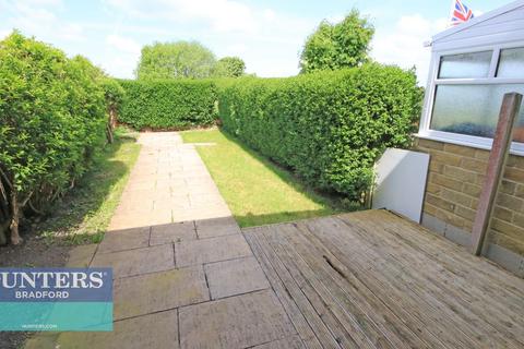 27 Delph Grove, Clayton, Bradford, BD14 6RZ