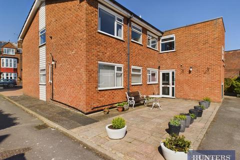 4, Ganton Court, 25 Brooklands, Filey, YO14 9BA