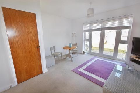 2 bedroom end of terrace house for sale, Jennings Road, Redruth