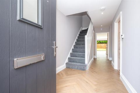 4 bedroom semi-detached house for sale - Faulkner Road, Solihull