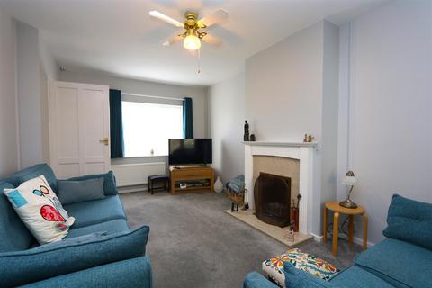 4 bedroom semi-detached house for sale - Aubrey Meads, Bitton, Bristol