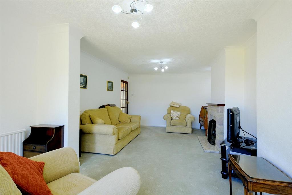 Lounge 2.jpeg