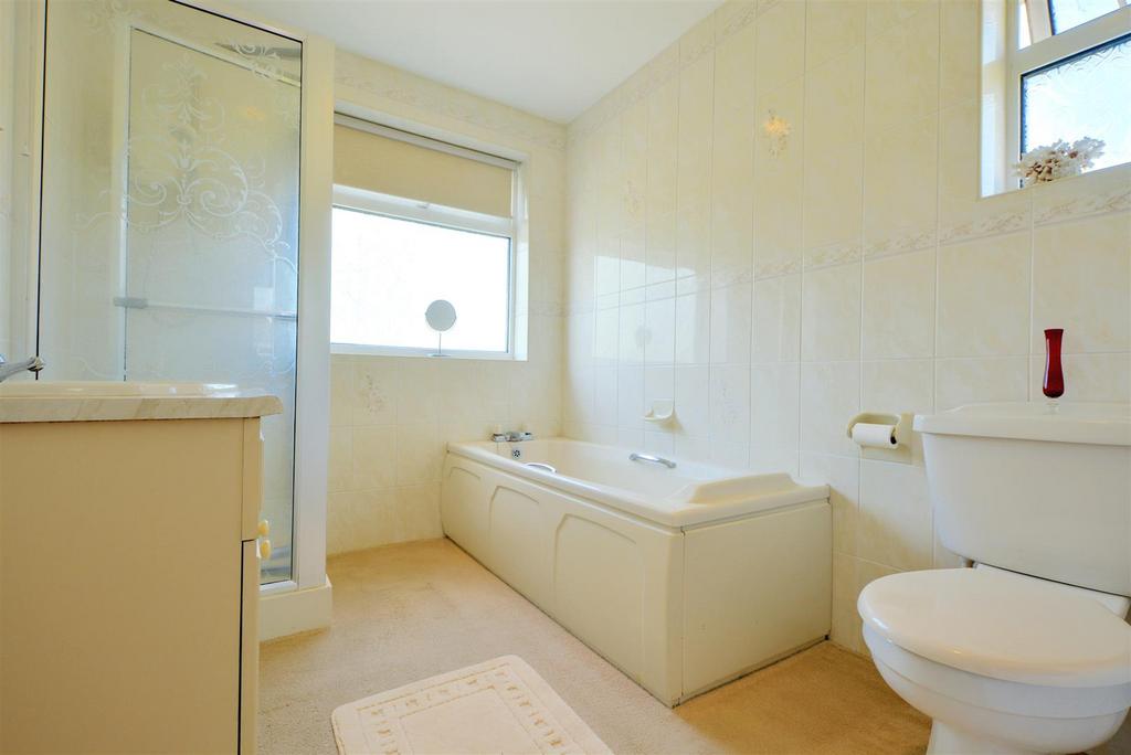 Bathroom.jpeg