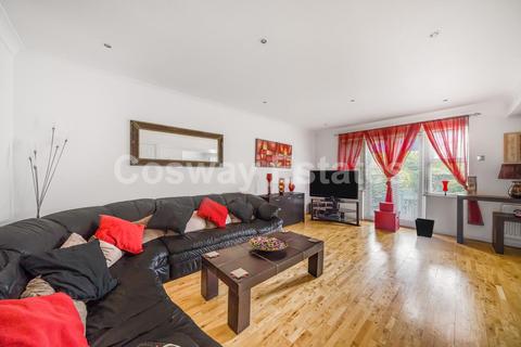 4 bedroom house for sale, Sandwick Close, Mill Hill