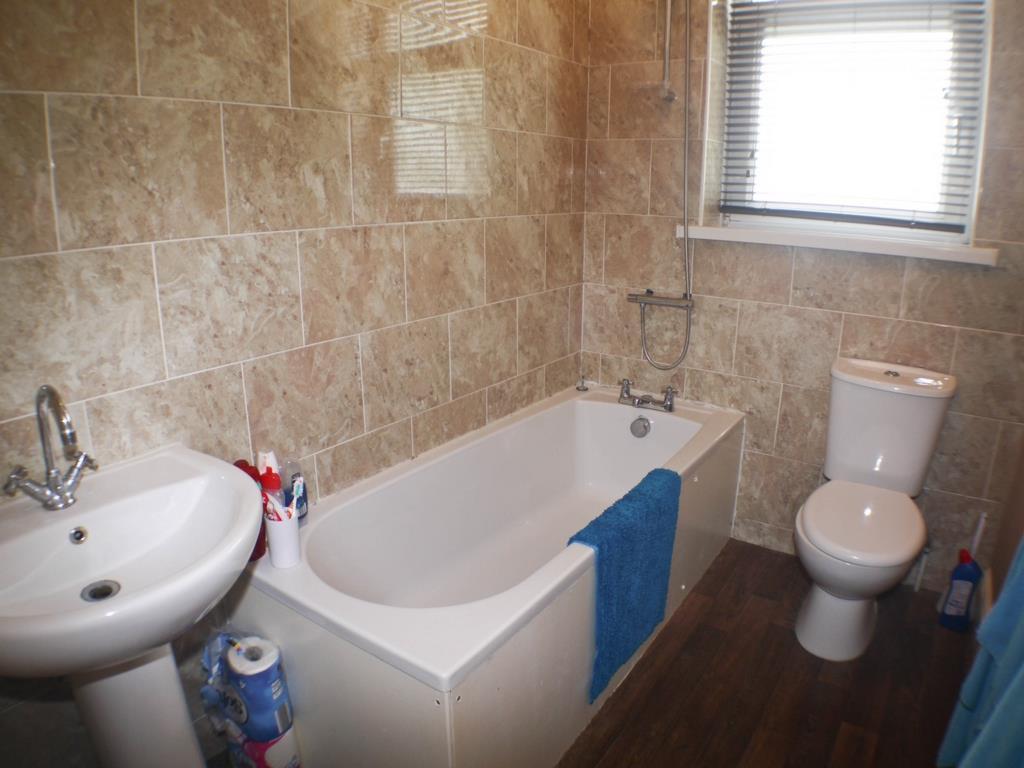 Woodburn Terrace, Prudhoe, Prudhoe... 2 bed apartment £500 pcm (£115 pw)